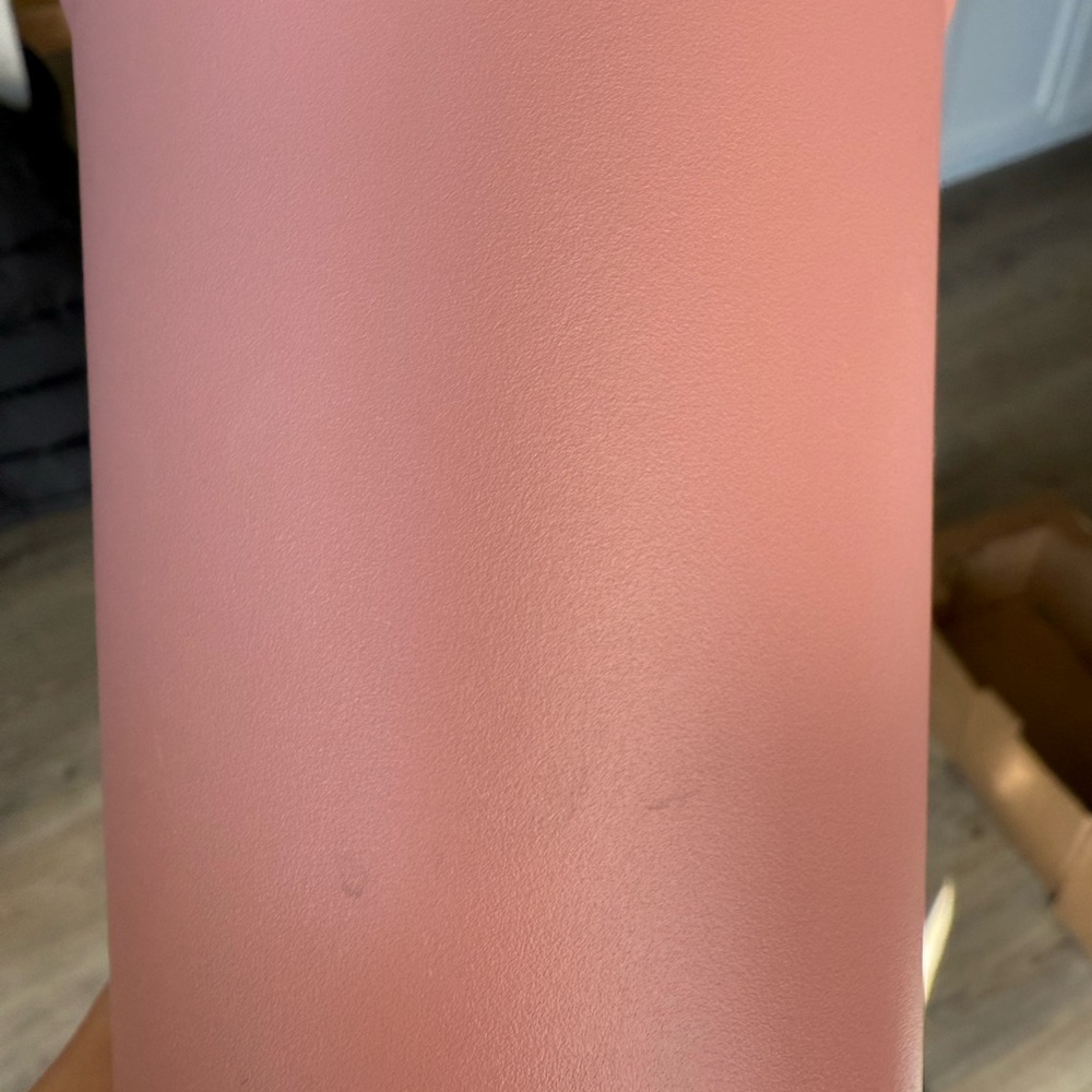 YETI 26 oz Stackable Rambler in Color Sand Pink - Picture 6 of 7
